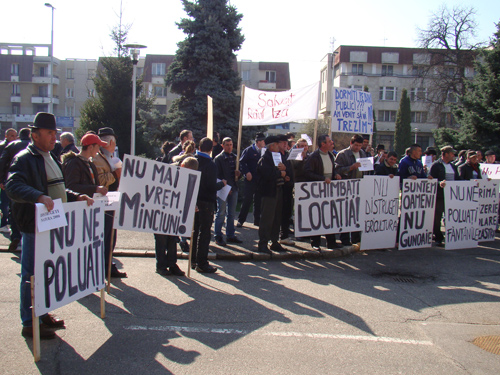 Protest Prefectura (c) eMM.ro